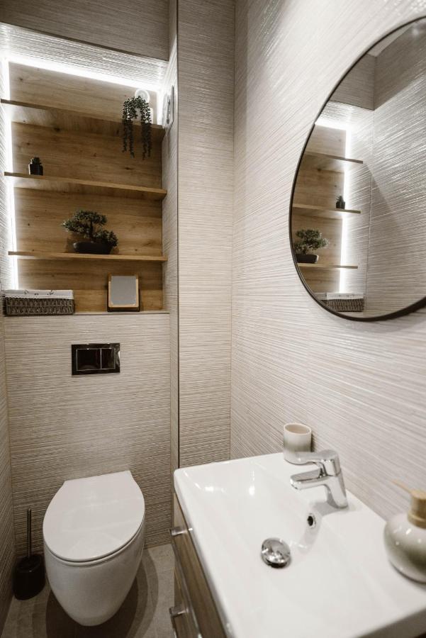 Sibiu Ezonia Central Apartment Eksteriør bilde