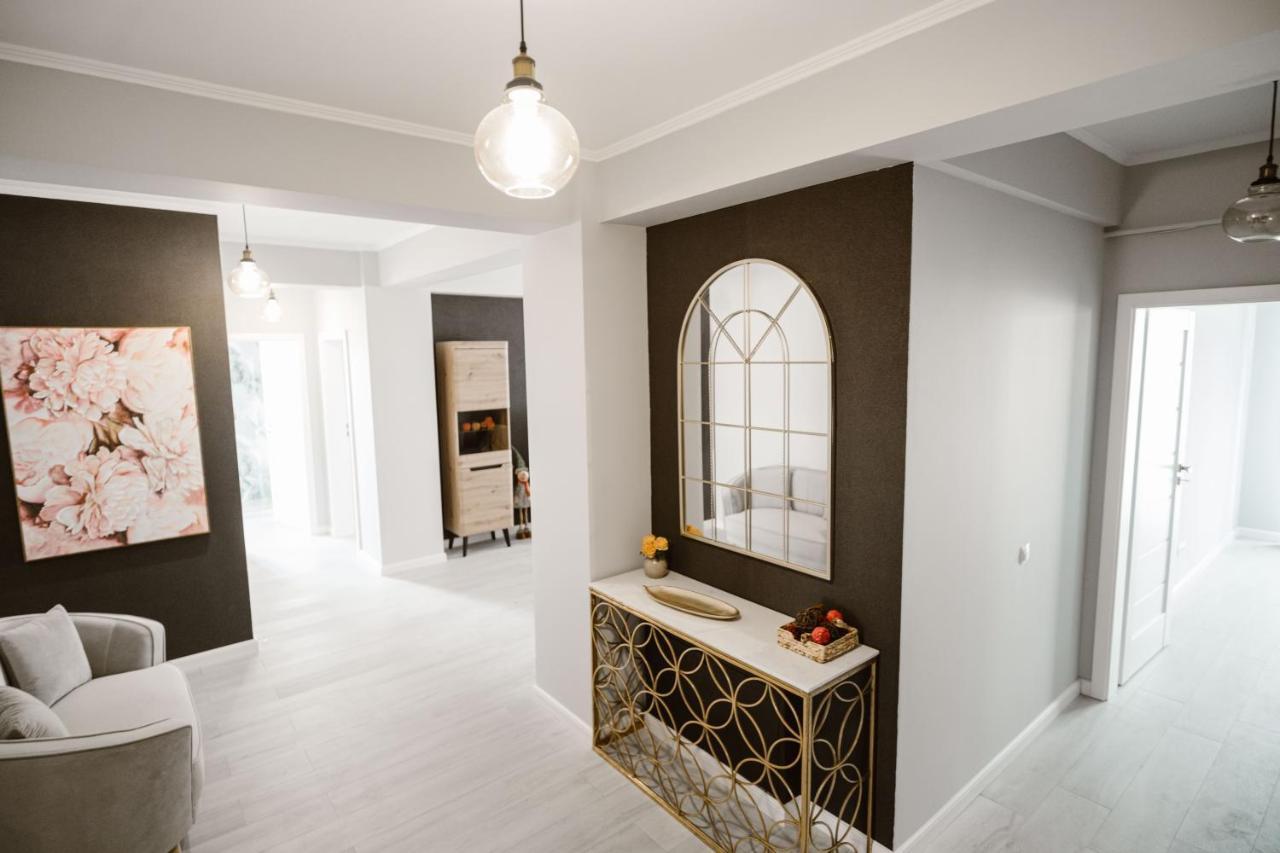 Sibiu Ezonia Central Apartment Eksteriør bilde